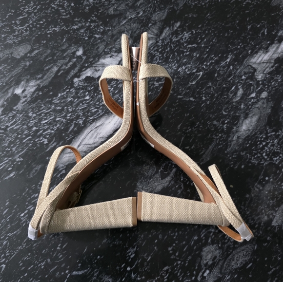 BRAND NEW SIMMI LONDON WOMEN'S SANDALS - Picture 15 of 15